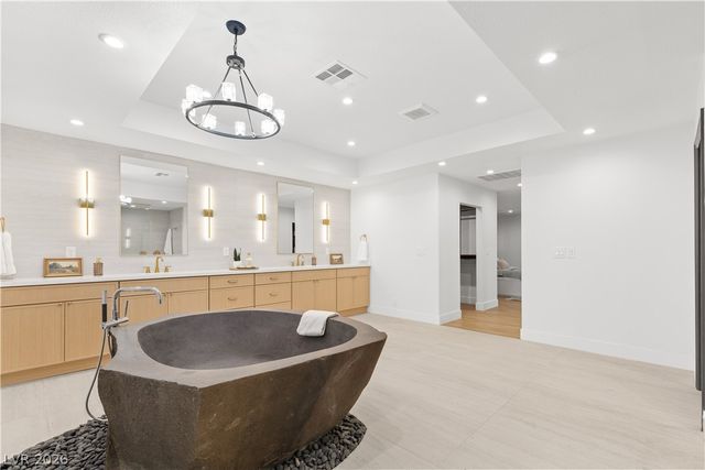 7167 La Puebla Street, Las Vegas, NV 89120