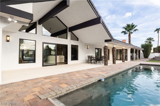 7167 La Puebla Street, Las Vegas, NV 89120