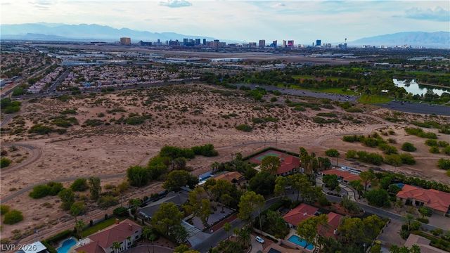 7167 La Puebla Street, Las Vegas, NV 89120