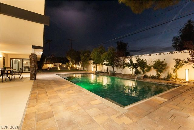 7167 La Puebla Street, Las Vegas, NV 89120