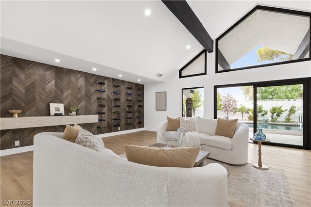 7167 La Puebla Street, Las Vegas, NV 89120