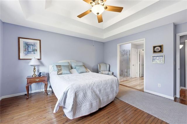 13718 BERGER Avenue, Bonner Springs, KS 66012