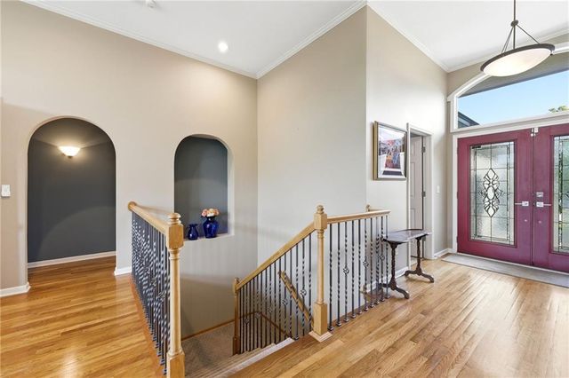 13718 BERGER Avenue, Bonner Springs, KS 66012