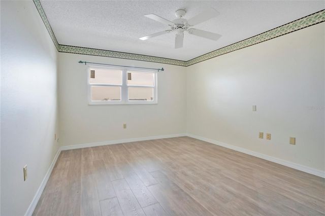 2960 59TH STREET S 405, Gulfport, FL 33707
