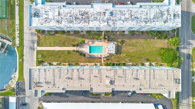 2960 59TH STREET S 405, Gulfport, FL 33707