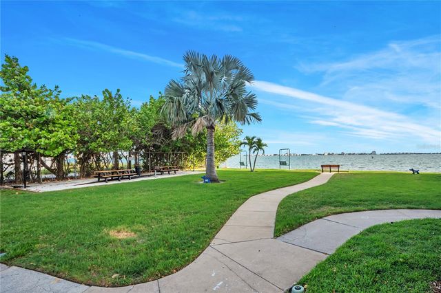 2960 59TH STREET S 405, Gulfport, FL 33707
