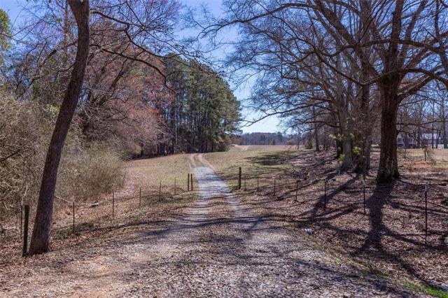 605 Rowe Road, Senoia, GA 30276