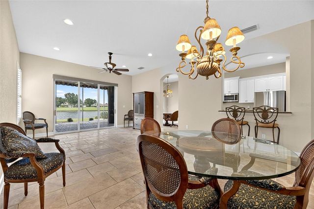 1039 EMERALD DUNES DRIVE, Sun City Center, FL 33573