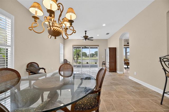 1039 EMERALD DUNES DRIVE, Sun City Center, FL 33573