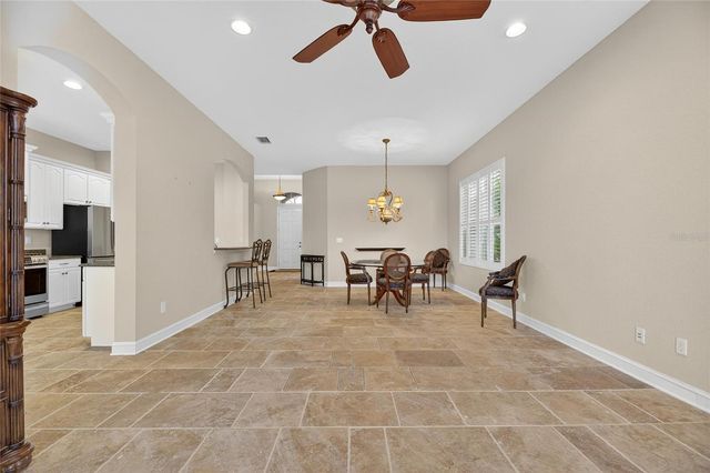 1039 EMERALD DUNES DRIVE, Sun City Center, FL 33573