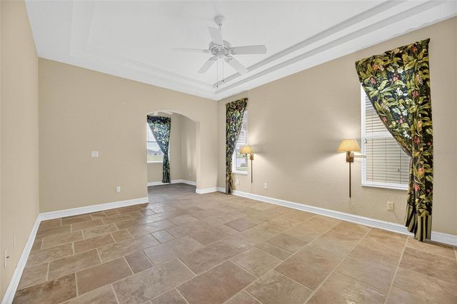 1039 EMERALD DUNES DRIVE, Sun City Center, FL 33573