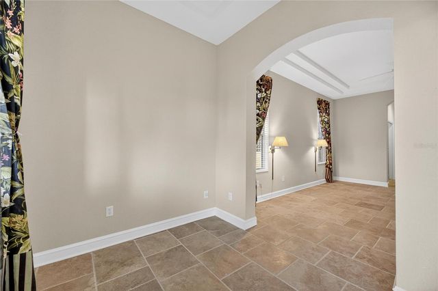 1039 EMERALD DUNES DRIVE, Sun City Center, FL 33573