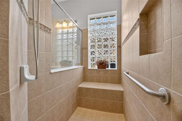 1039 EMERALD DUNES DRIVE, Sun City Center, FL 33573