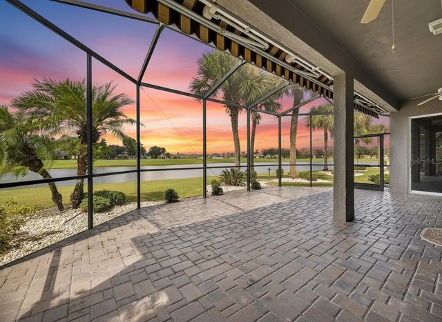 1039 EMERALD DUNES DRIVE, Sun City Center, FL 33573