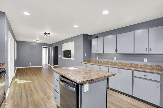 716 Maple Lane, Westfield, IN 46074