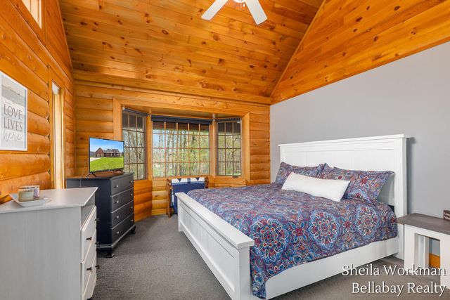 7320 100th Street, Caledonia, MI 49316