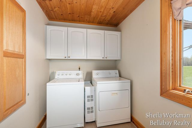 7320 100th Street, Caledonia, MI 49316