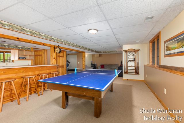 7320 100th Street, Caledonia, MI 49316