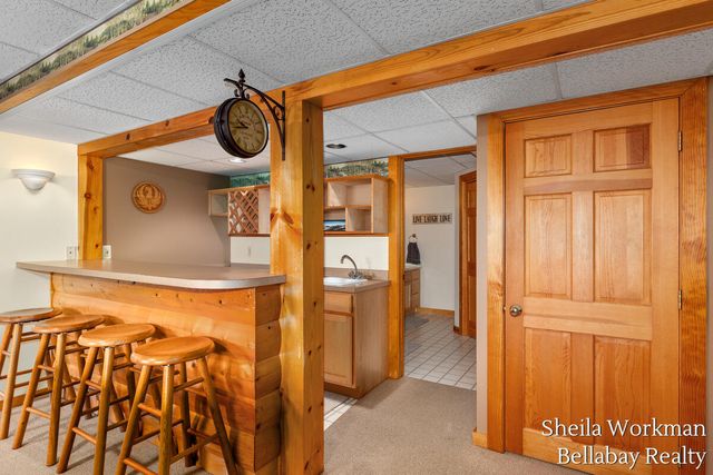 7320 100th Street, Caledonia, MI 49316