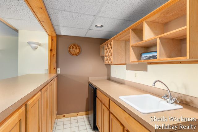 7320 100th Street, Caledonia, MI 49316