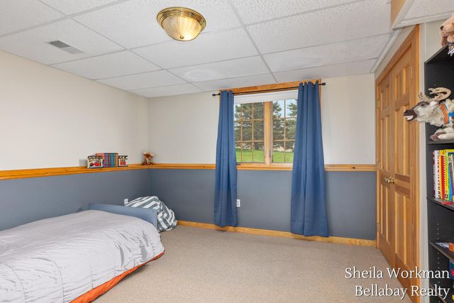 7320 100th Street, Caledonia, MI 49316