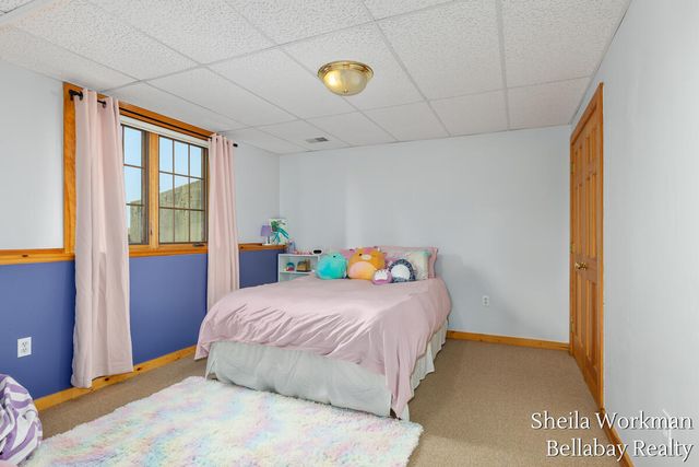 7320 100th Street, Caledonia, MI 49316