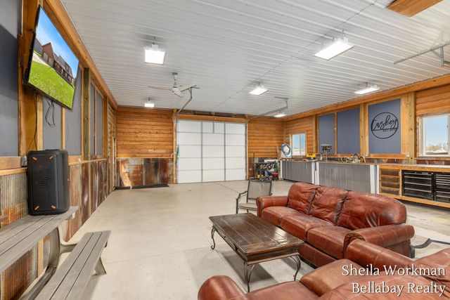 7320 100th Street, Caledonia, MI 49316