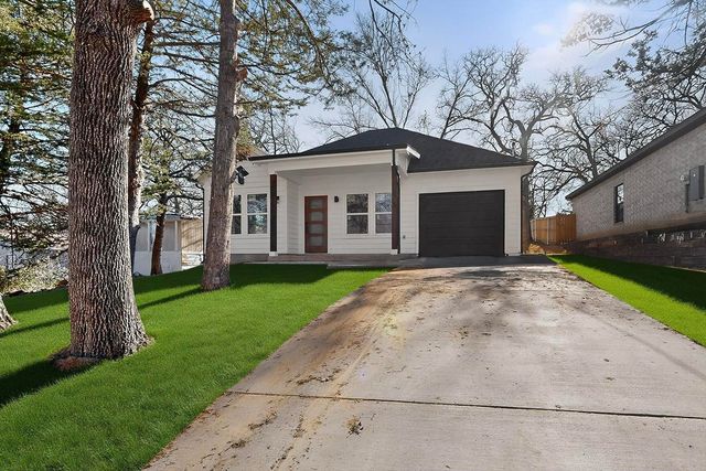 616 E Shepherd Street, Denison, TX 75021