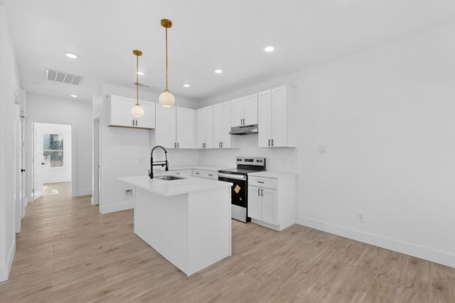 616 E Shepherd Street, Denison, TX 75021