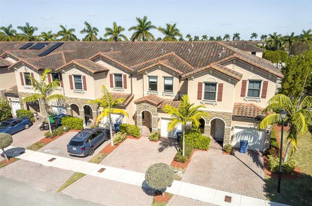 11453 SW 251st St, Homestead, FL 33032