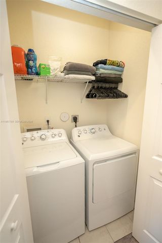 11453 SW 251st St, Homestead, FL 33032