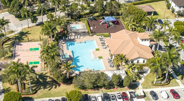 11453 SW 251st St, Homestead, FL 33032