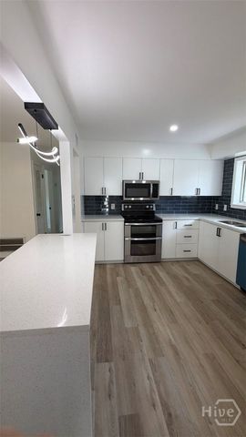 1629 Glen Ridge Drive, Savannah, GA 31415