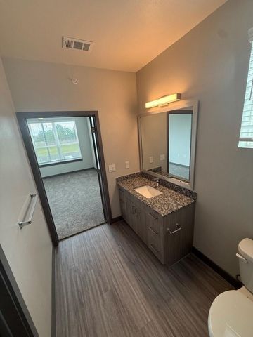 17448 N Eldridge Parkway 7202, Tomball, TX 77377