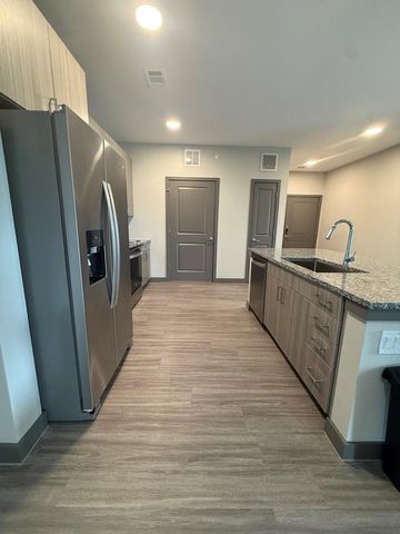 17448 N Eldridge Parkway 7202, Tomball, TX 77377