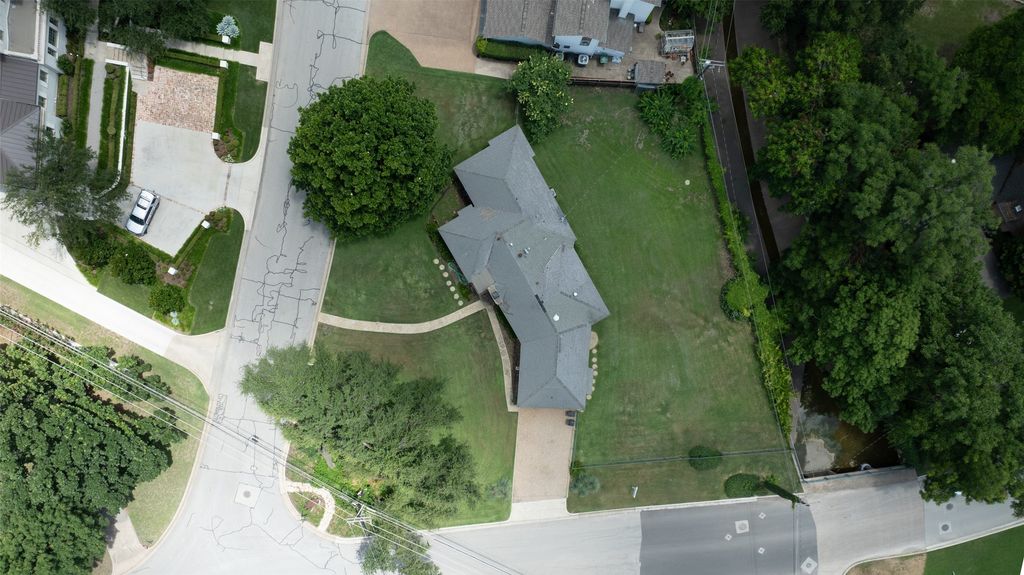 2600 Colonial Parkway, Fort Worth, TX 76109