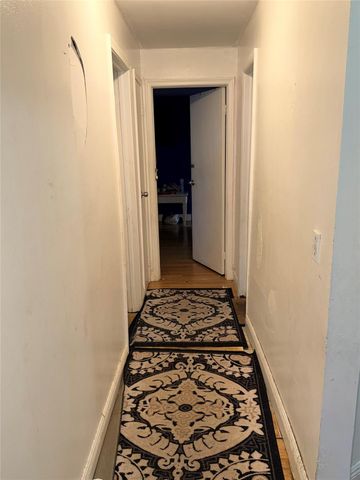 8900 NW 26th Pl, Sunrise, FL 33322