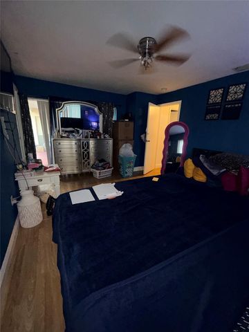 8900 NW 26th Pl, Sunrise, FL 33322