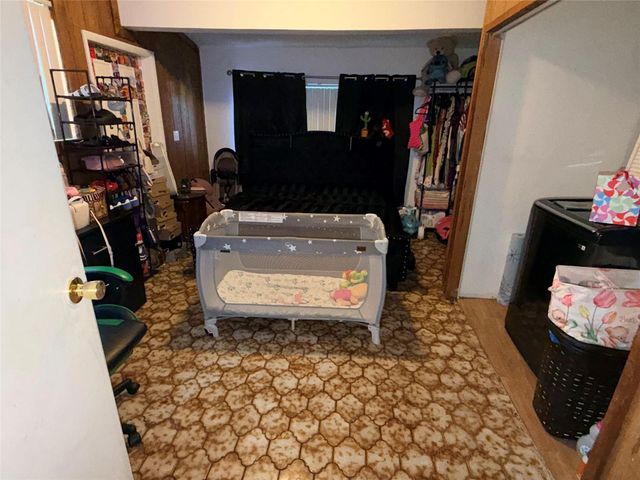 8900 NW 26th Pl, Sunrise, FL 33322