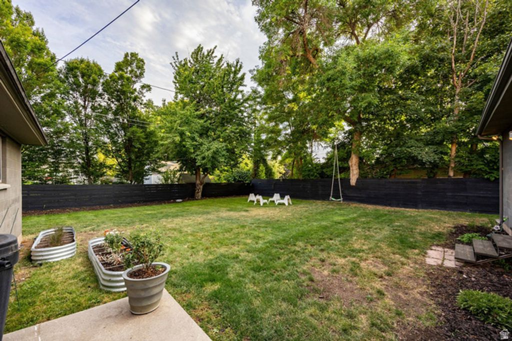 2250 E KELLER LN, Millcreek, UT 84109 — photo 2