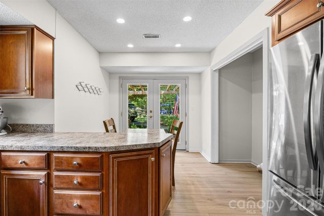 2 Five Oaks Lane 2, Lake Wylie, SC 29710