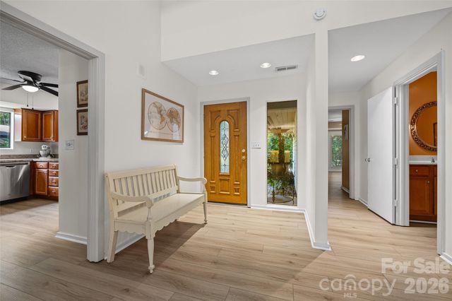 2 Five Oaks Lane 2, Lake Wylie, SC 29710