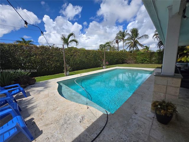 8620 SW 85th Ave, Miami, FL 33143