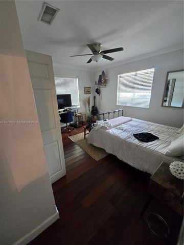 8620 SW 85th Ave, Miami, FL 33143