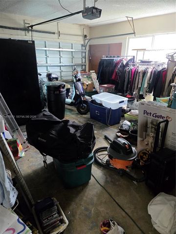 8620 SW 85th Ave, Miami, FL 33143