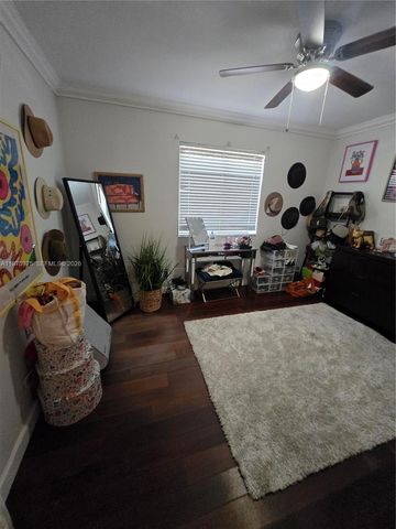 8620 SW 85th Ave, Miami, FL 33143