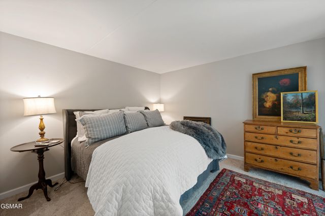 221 Woodland Road, Gatlinburg, TN 37738