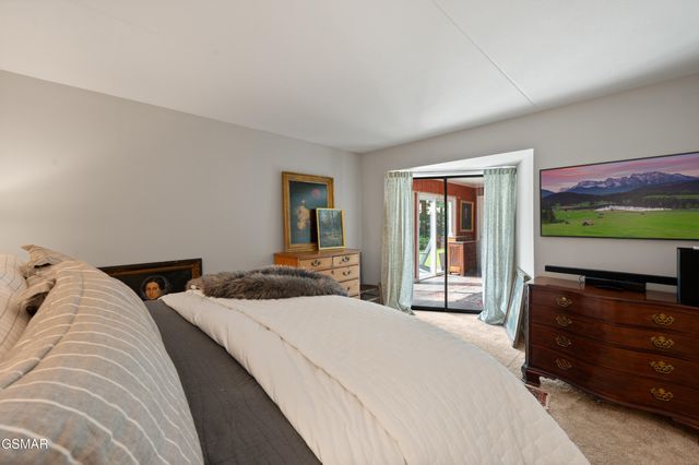 221 Woodland Road, Gatlinburg, TN 37738