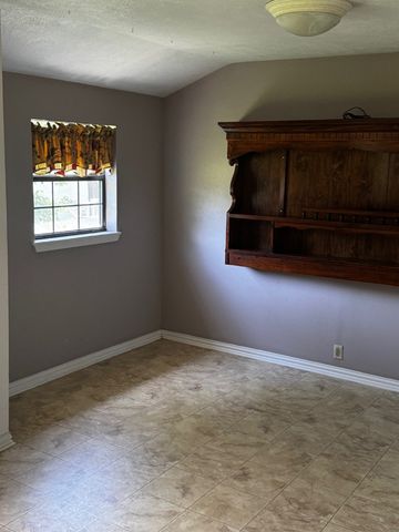5125 Flagstone Drive, Sansom Park, TX 76114