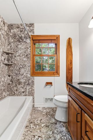 1611 Sumter Avenue N, Golden Valley, MN 55427